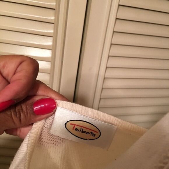 Talbots Winter white wool sweater - Picture 3 of 3